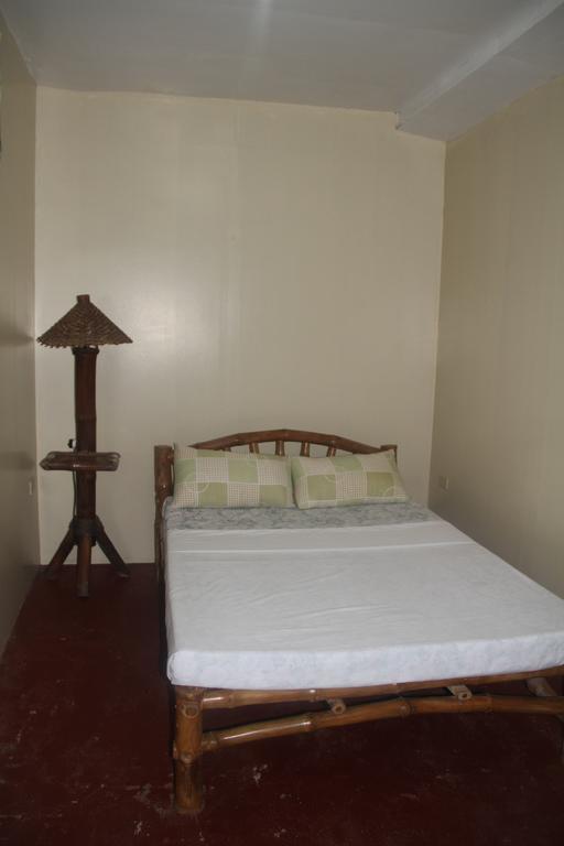 Rama International Beach Resort Botolan Quarto foto